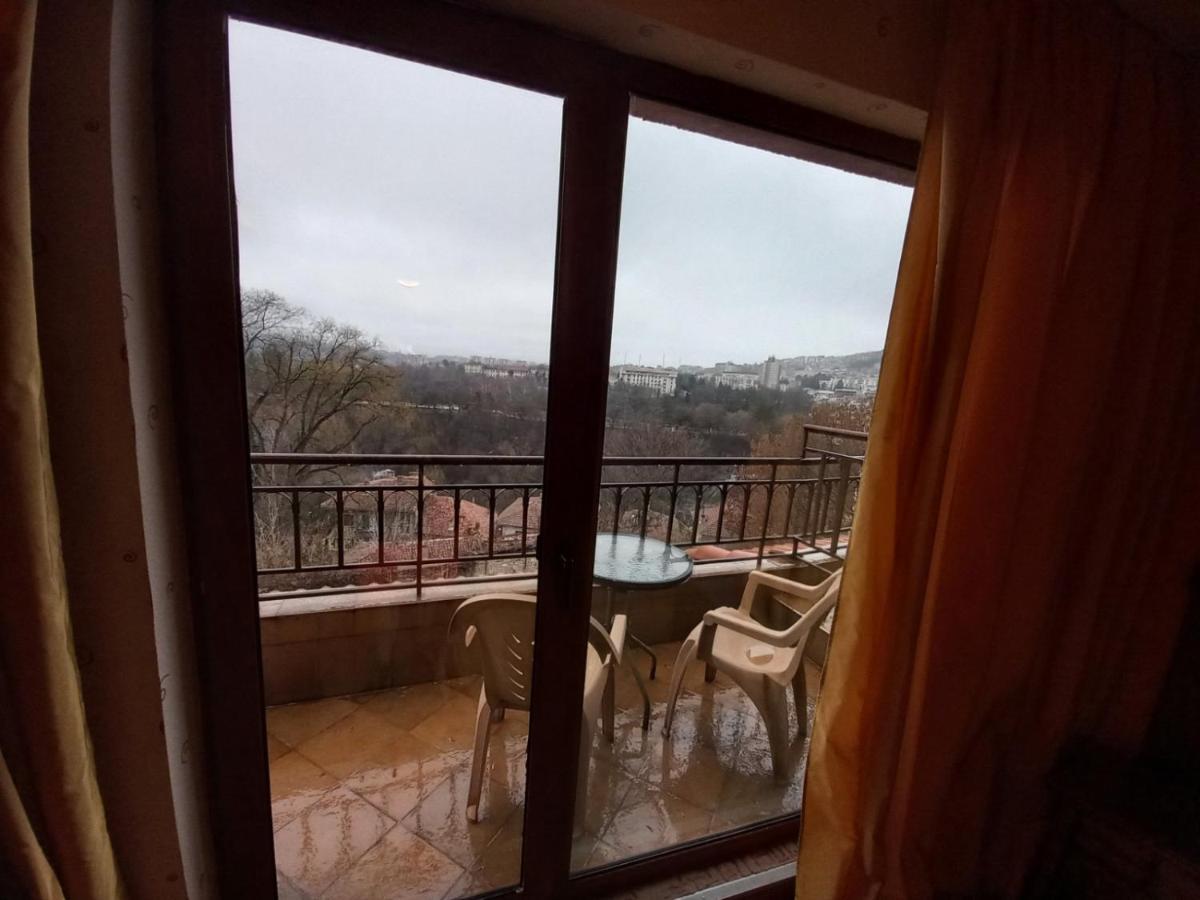 Hotel Bolyari Велико-Тырново Экстерьер фото