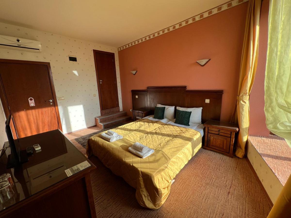 Hotel Bolyari Велико-Тырново Экстерьер фото
