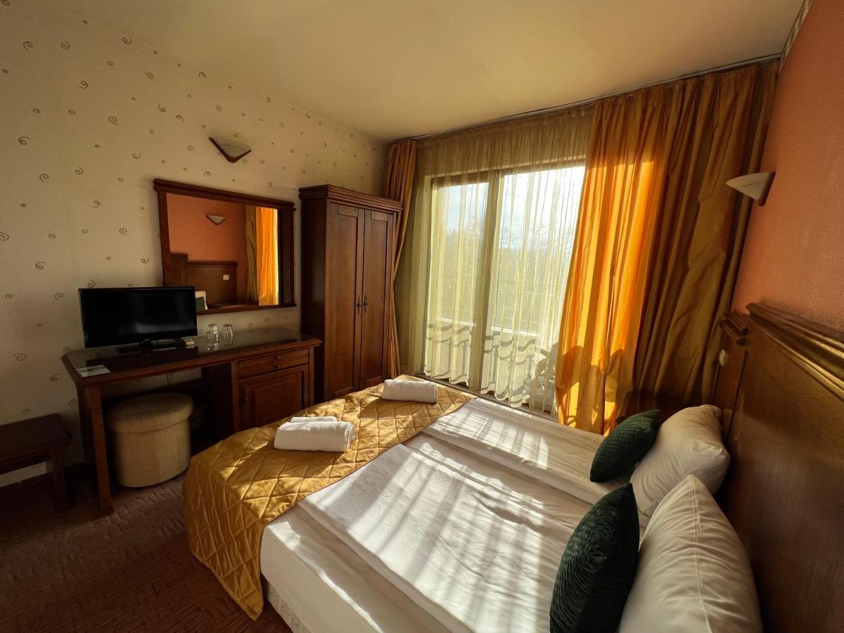 Hotel Bolyari Велико-Тырново Экстерьер фото