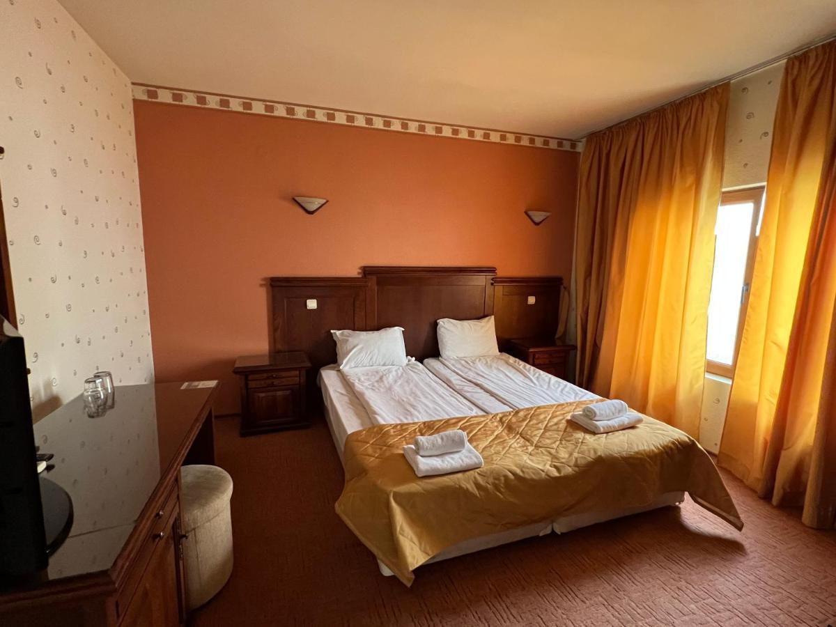Hotel Bolyari Велико-Тырново Экстерьер фото