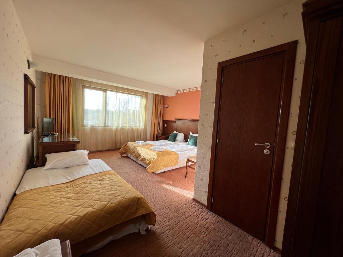 Hotel Bolyari Велико-Тырново Экстерьер фото