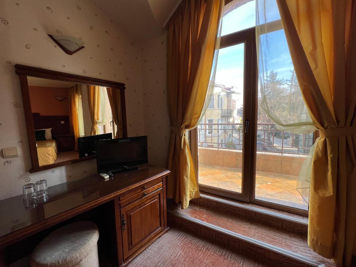 Hotel Bolyari Велико-Тырново Экстерьер фото