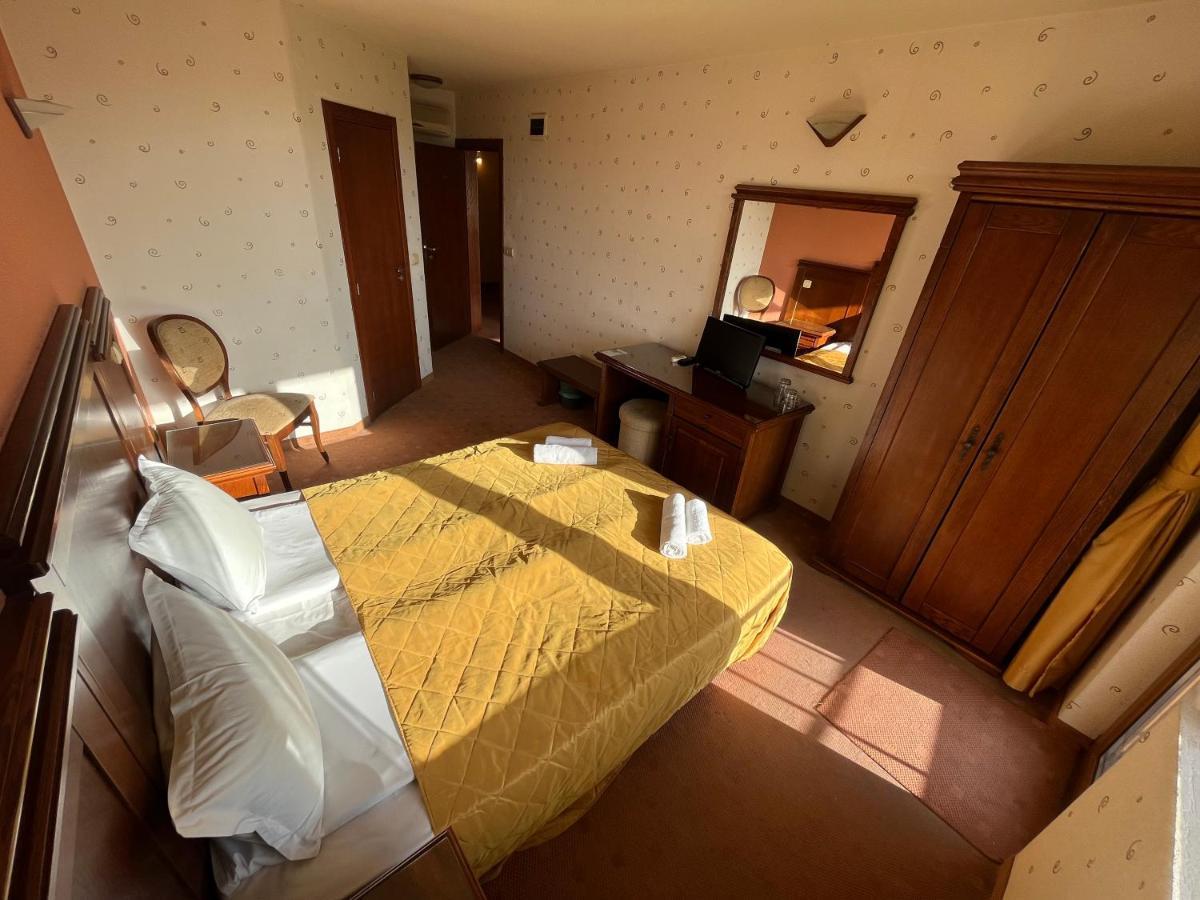 Hotel Bolyari Велико-Тырново Экстерьер фото