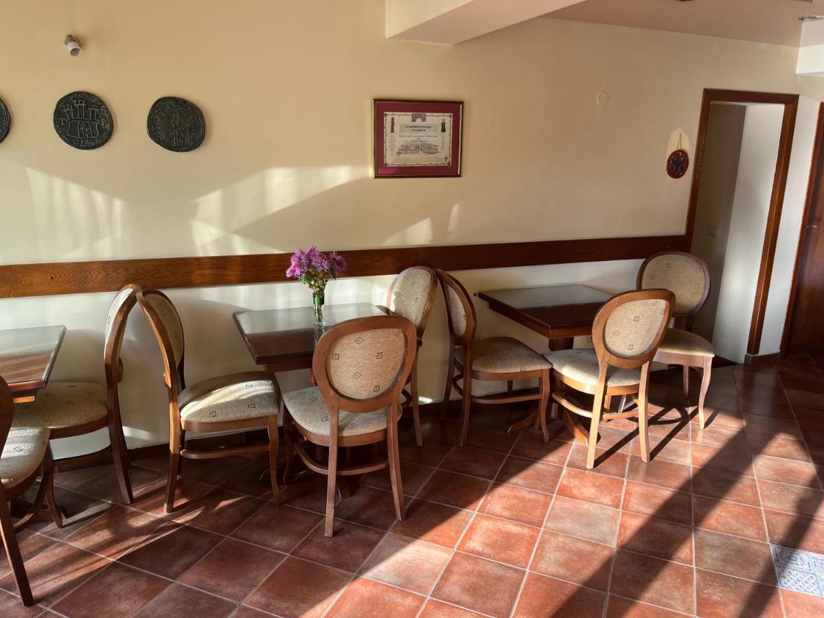 Hotel Bolyari Велико-Тырново Экстерьер фото